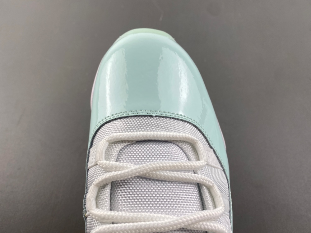 Air Jordan 11 Retro Low Igloo Wmns Ah7860 103 14 - kickbulk.cc