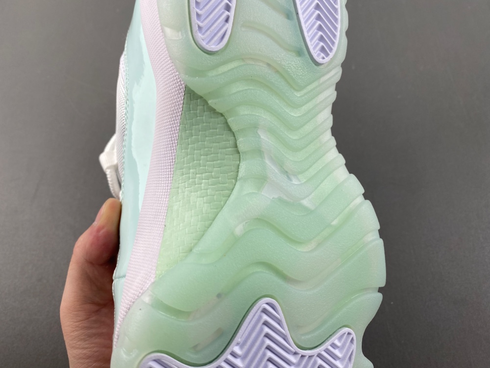 Air Jordan 11 Retro Low Igloo Wmns Ah7860 103 16 - kickbulk.cc