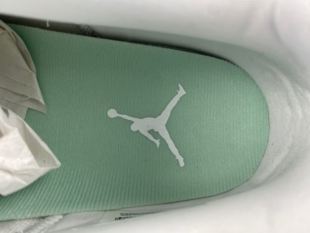 Air Jordan 11 Retro Low Igloo Wmns Ah7860 103 17 - kickbulk.cc