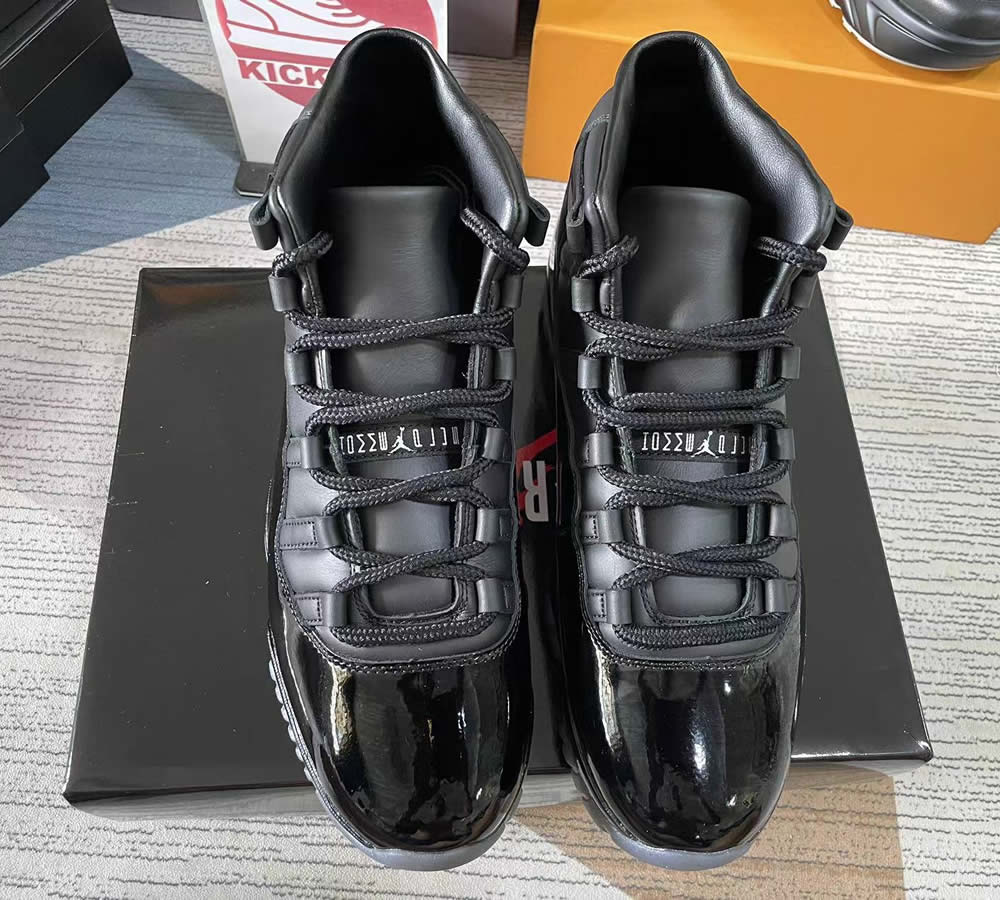 Comme Des Garçons Jordan 11 Retro Black Iv7639 001 2 - kickbulk.cc