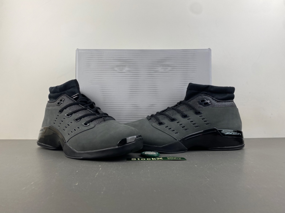 Air Jordan 17 Low Black Pack Iz2638 001 11 - kickbulk.cc Air Jordan 17 Low Black Pack Iz2638 001 11 - kickbulk.cc
