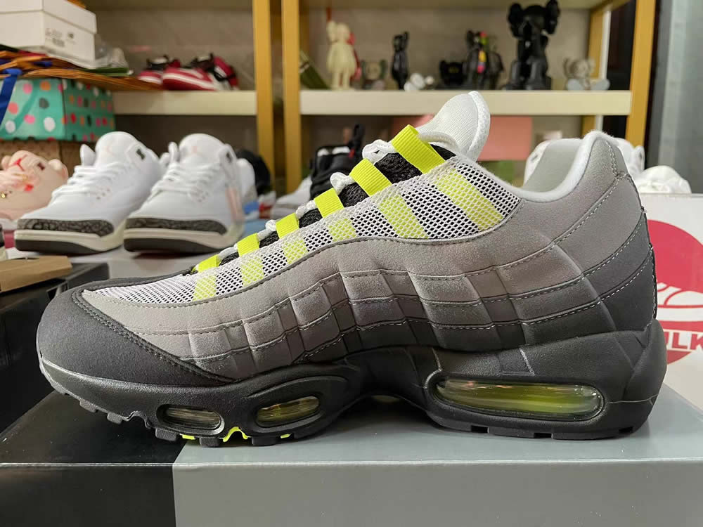 Air Max 95 Og Neon 2020 Ct1689 001 11 - kickbulk.cc