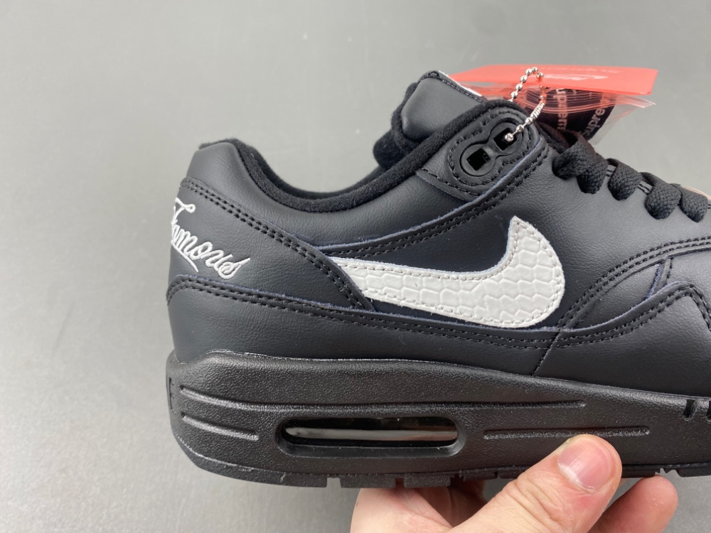 Supreme Air Max 1 87 Sp Black White Hf8813 001 11 - kickbulk.cc