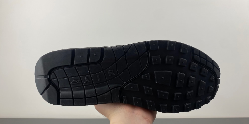 Supreme Air Max 1 87 Sp Black White Hf8813 001 5 - kickbulk.cc