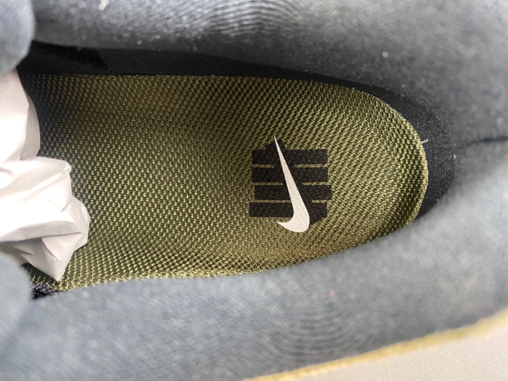 Undefeated Air Max 95 Medium Olive Ib4523 200 22 - kickbulk.cc