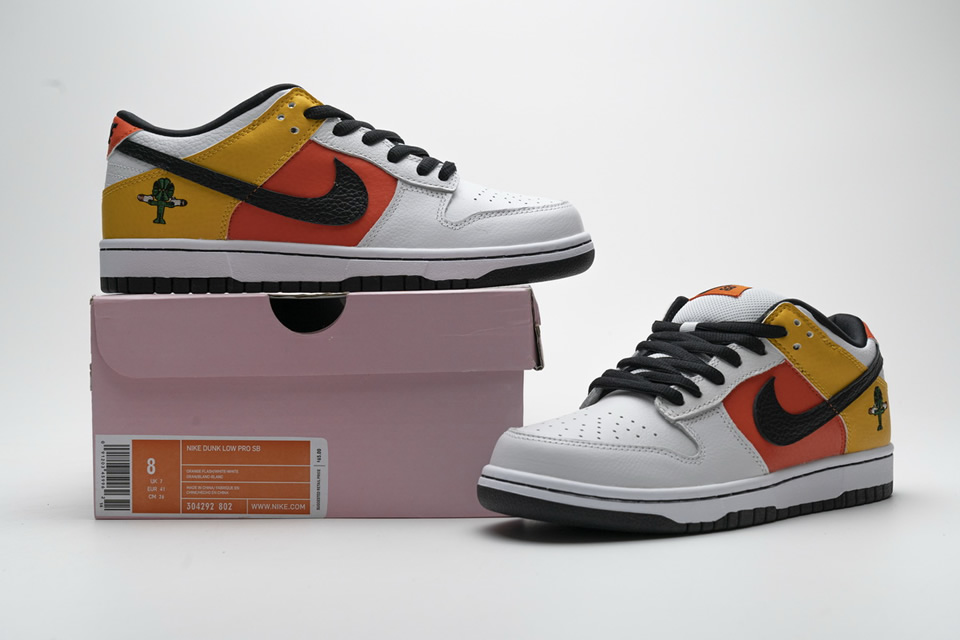 Nike Sb Dunk Low Raygun Home 304292 802 3 - www.kickbulk.cc