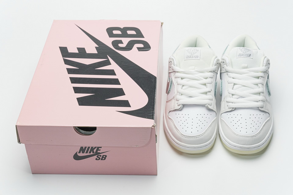 Nike Sb Dunk Low Pro Og Qs Diamond Supply White Bv1310 100 4 - kickbulk.cc