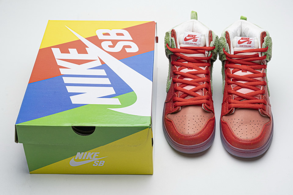 Nike Sb Dunk High Strawberry Cough Cw7093 600 4 - kickbulk.cc