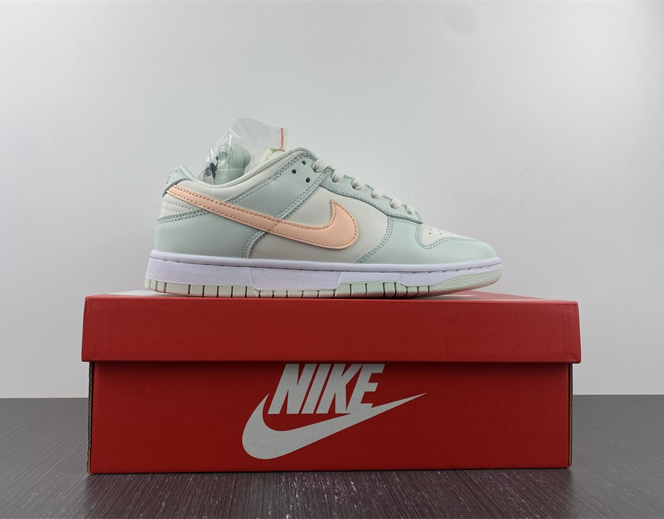 Nike Dunk Low Barely Green Wmns Dd1503 104 15 - kickbulk.cc