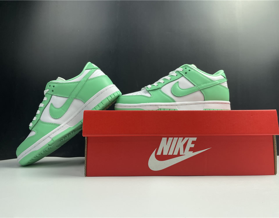 Nike Dunk Low Wmns Green Glow Dd1503 105 17 - kickbulk.cc