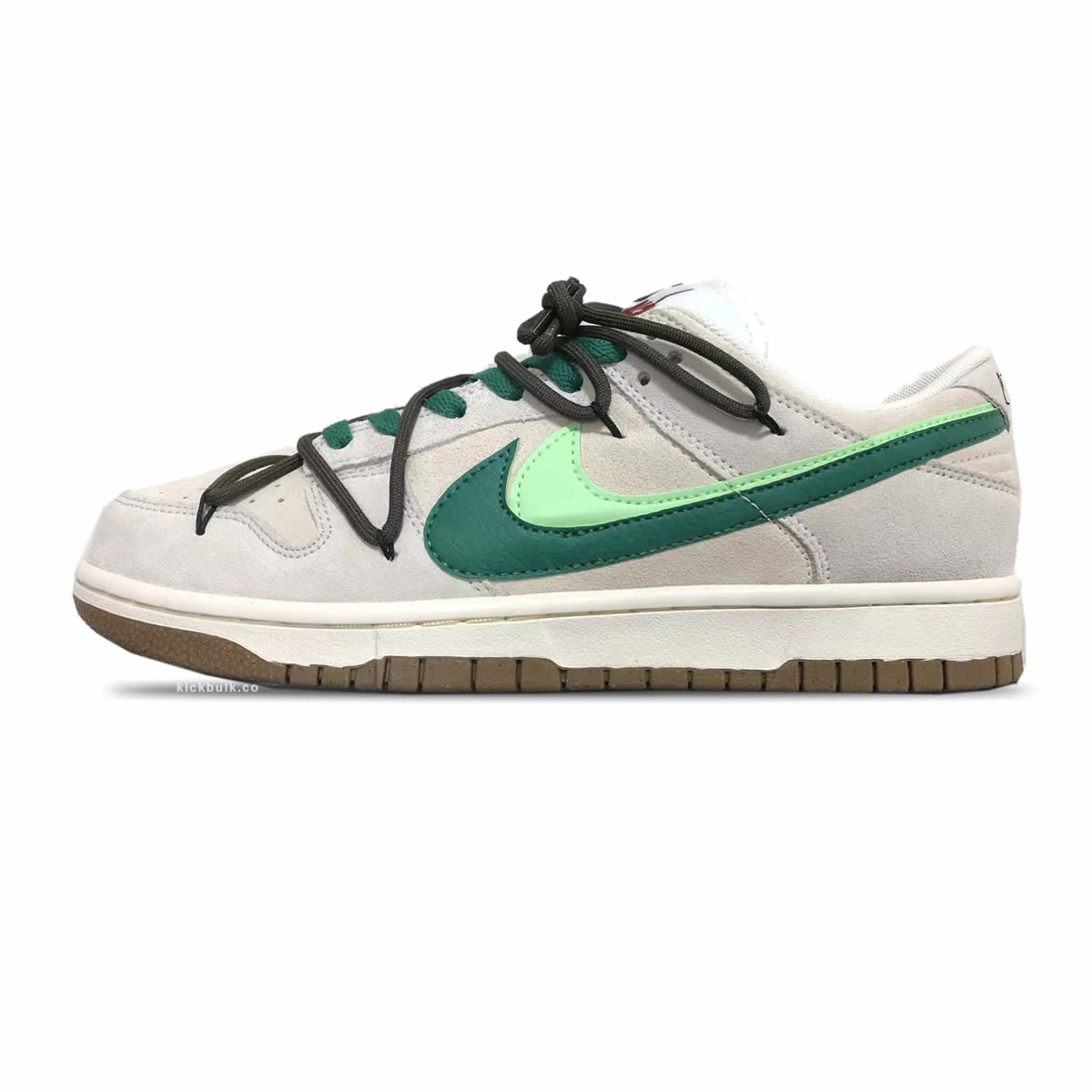 Nike Dunk Se Low Do9457 100 2 1 - kickbulk.cc