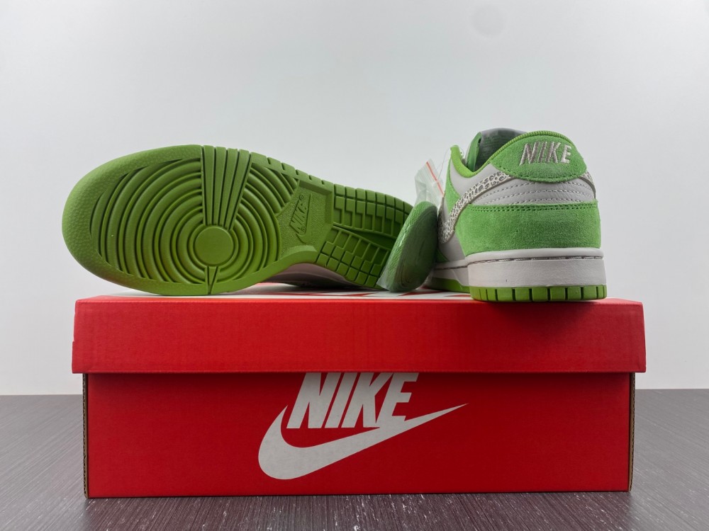 Nike Dunk Low Safari Swoosh Chlorophyll Dr0156 300 14 - kickbulk.cc