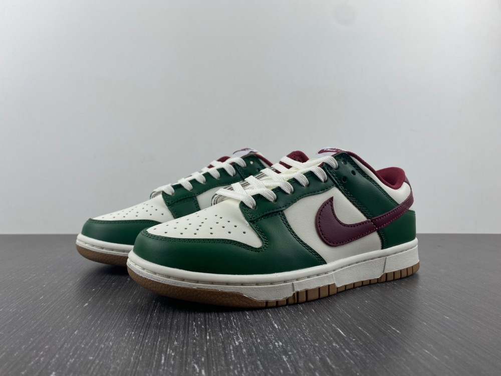 Nike Dunk Low Gorge Green Team Red Fb7160 161 9 - kickbulk.cc