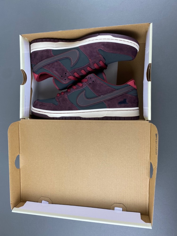 Riot Skateshop Dunk Low Sb Mahogany Dark Beetroot Fz1289 200 11 - kickbulk.cc