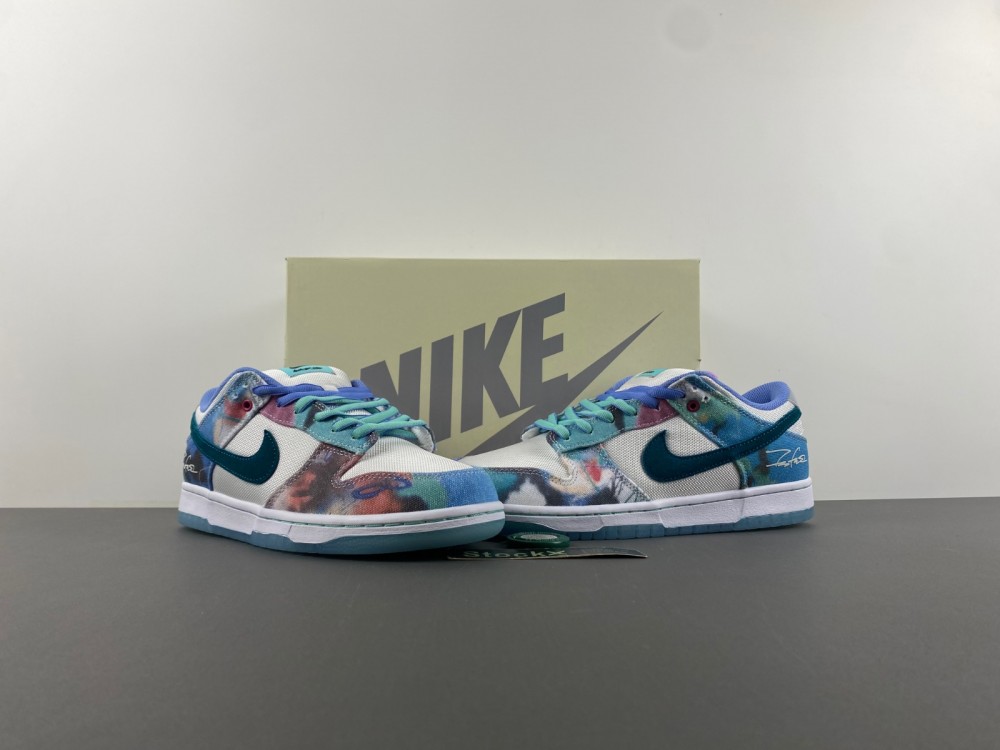 Futura Laboratories Dunk Low Sb Bleached Aqua Hf6061 400 12 - kickbulk.cc