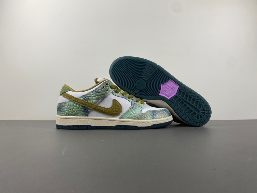 Alexis Sablone Dunk Low Sb Chameleon Hj3386 300 2 - kickbulk.cc