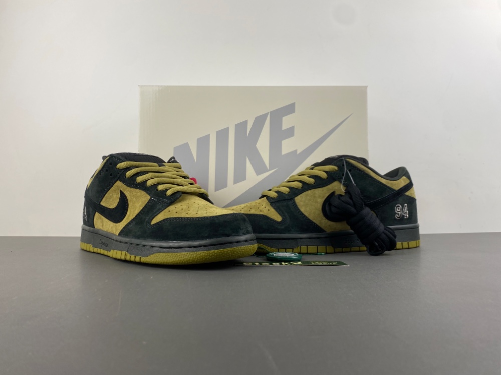 Supreme Dunk Low Sb Camper Green Hq8487 300 8 - kickbulk.cc Supreme Dunk Low Sb Camper Green Hq8487 300 8 - kickbulk.cc