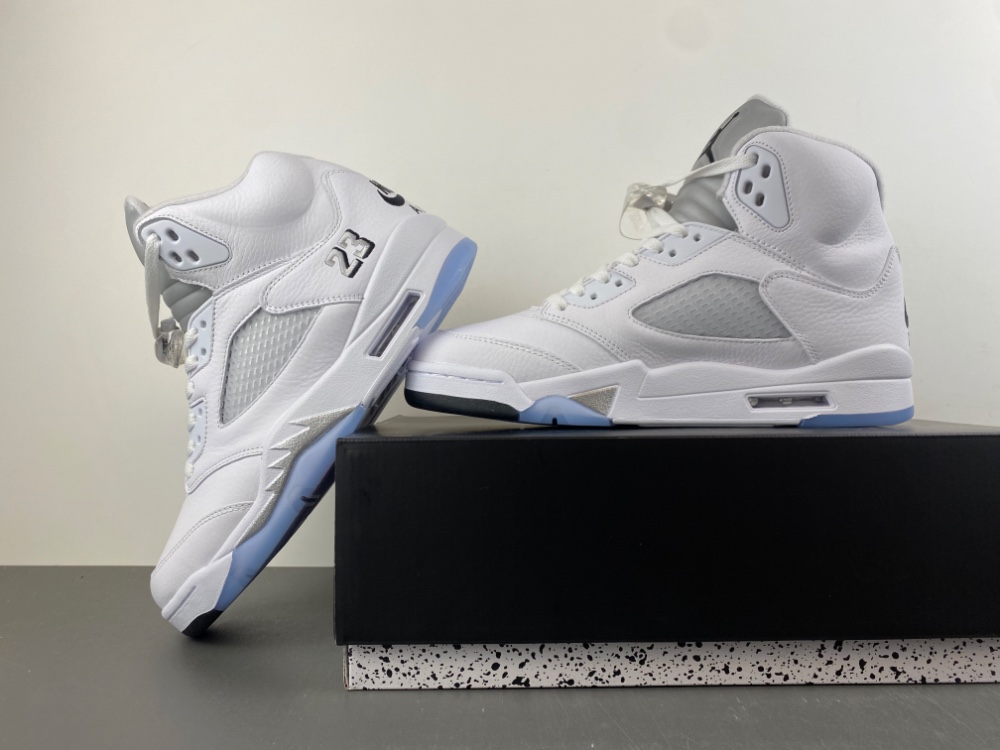 Air Jordan 5 Retro White Metallic 2026 Hq7978 103 9 - kickbulk.cc