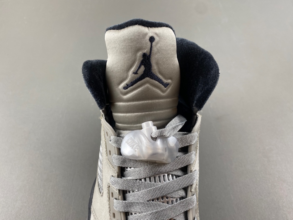 Air Jordan 5 Retro Wings Wmns Io2038 001 18 - kickbulk.cc