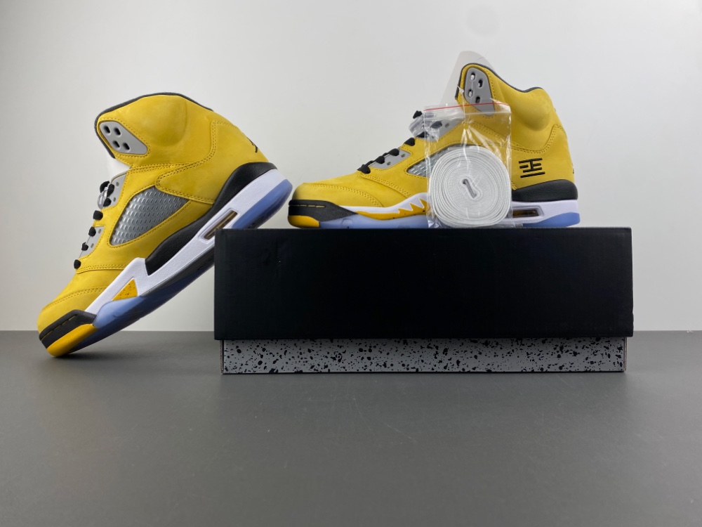 Air Jordan 5 Retro T23 Tokyo 2025 Io3372 700 10 - kickbulk.cc