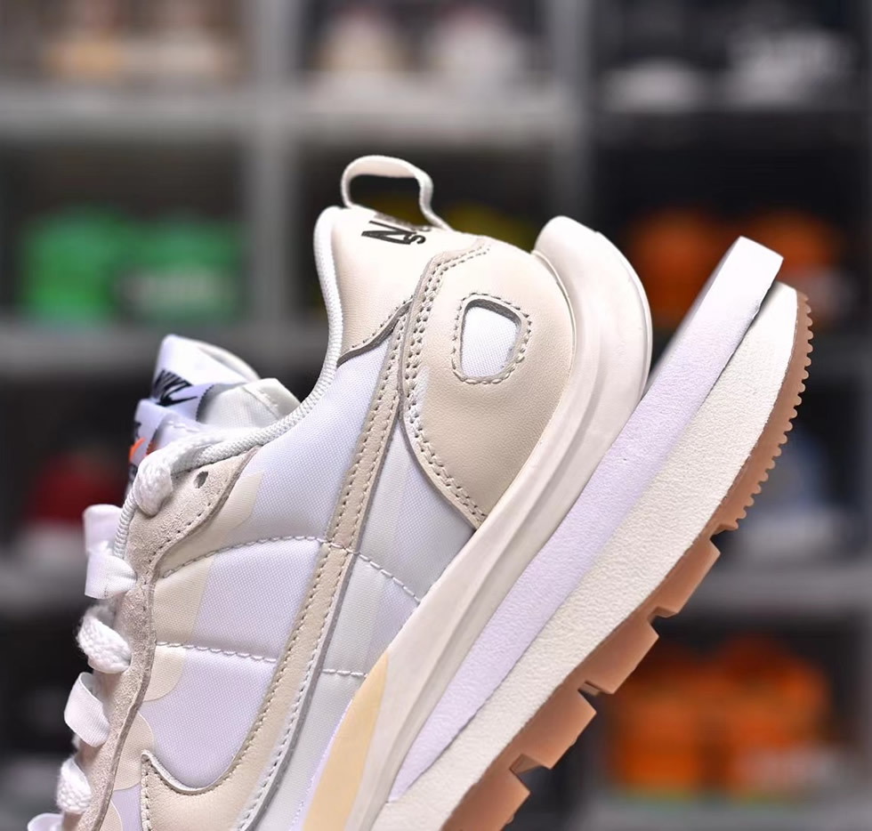 Sacai Nike Vaporwaffle Sail Dd1875 100 8 - kickbulk.cc