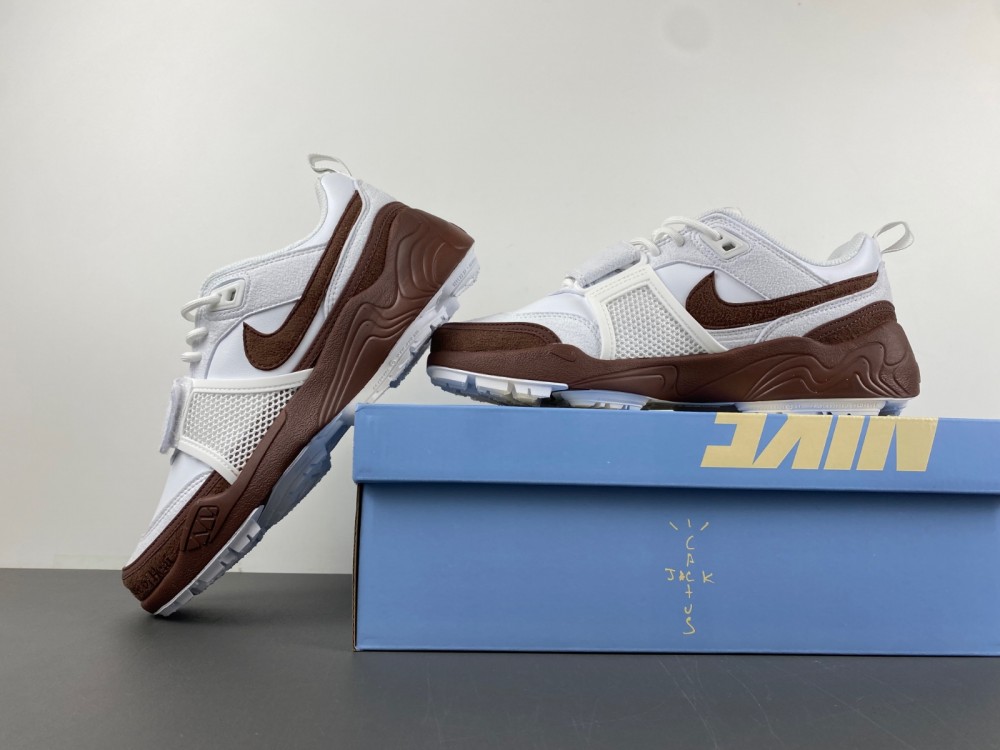 Travis Scott Nike Zoom Field Jaxx Light Chocolate Hq3073 100 13 - kickbulk.cc