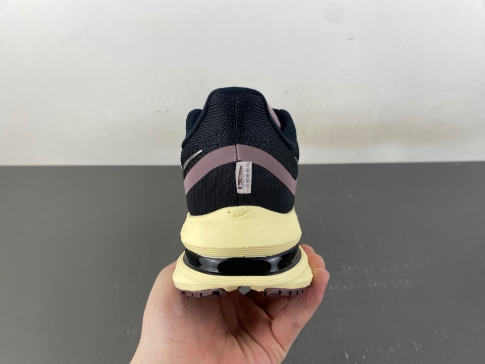 A Ma Maniere Pegasus Premium Sp Black Burgundy Crush Im0701 001 20 - kickbulk.cc A Ma Maniere Pegasus Premium Sp Black Burgundy Crush Im0701 001 20 - kickbulk.cc